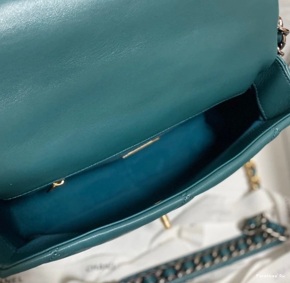 First Bag Ru FLAP BAG CHANEL 19 0721
